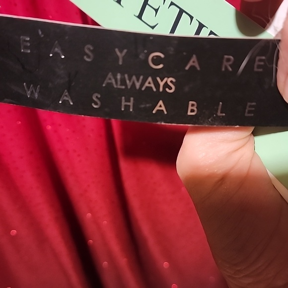 Red and black obre blouse petite large - Picture 3 of 6